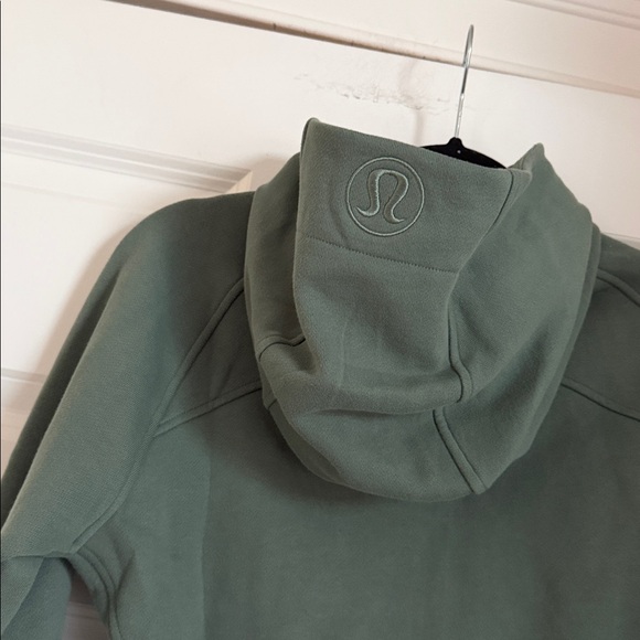 Lululemon scuba, full zip cropped hoodie - Picture 7 of 8
